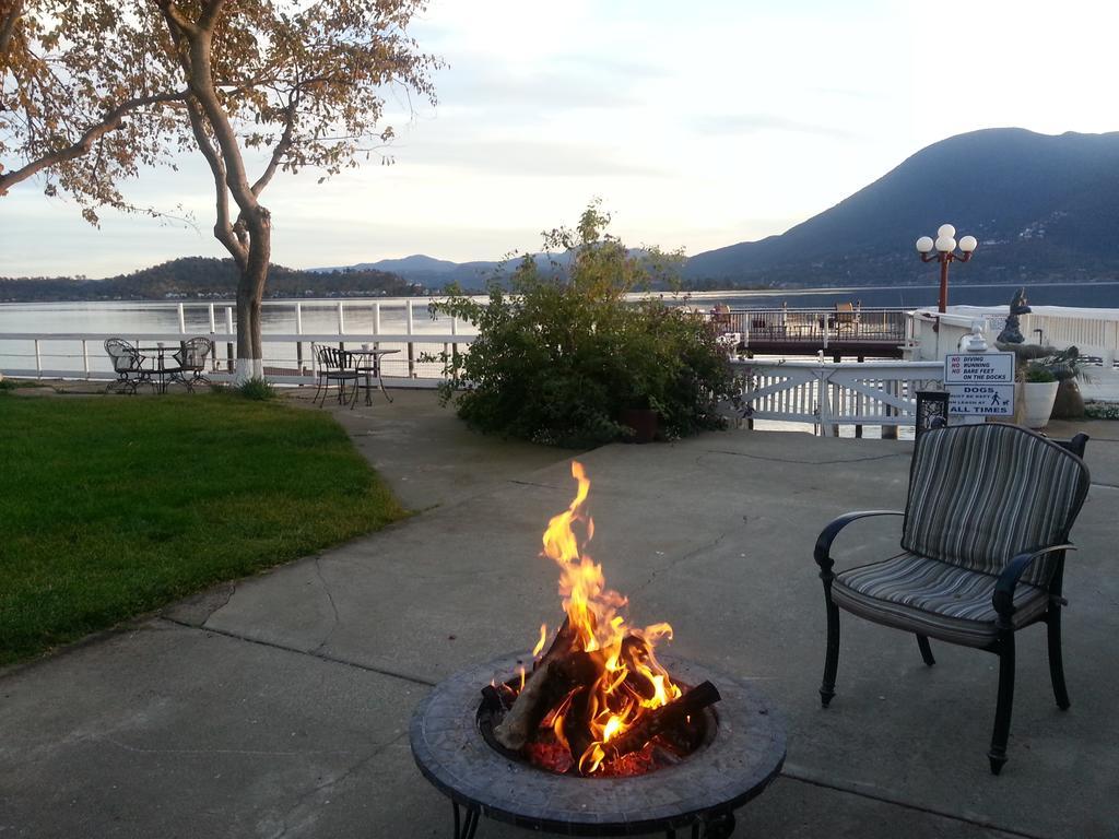 Lake Place Resort Glenhaven Exterior photo